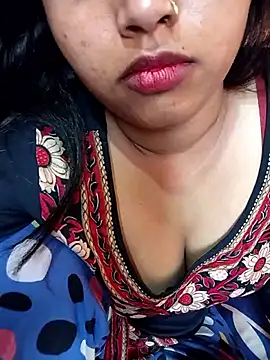 Sexy Divya   online show from June 19, 2026, 1:26 pm