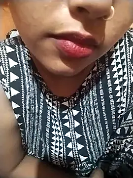 Sexy Divya   online show from June 20, 2026, 5:16 pm