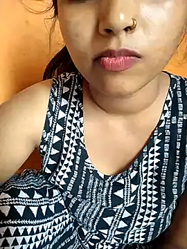 Sexy Divya   online show from June 21, 2026, 7:44 am