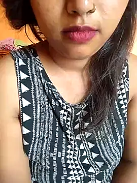 Sexy Divya   online show from June 29, 2026, 4:30 am