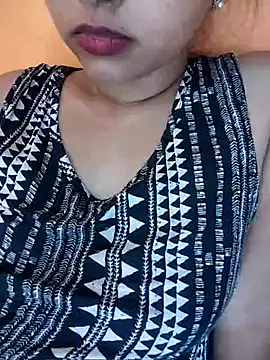 Sexy Divya   online show from June 29, 2026, 10:15 am