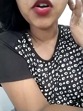 Sexy Divya   online show from July 23, 2026, 8:01 am
