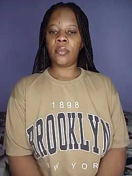 Emmylove-xr25 online show from June 10, 2026, 9:19 am