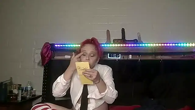 nikkibae33 online show from July 10, 2026, 5:59 pm