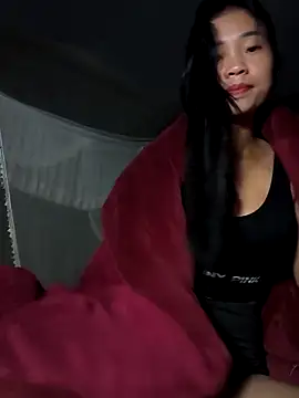 Lynly k2 online show from November 14, 2025, 12:48 pm