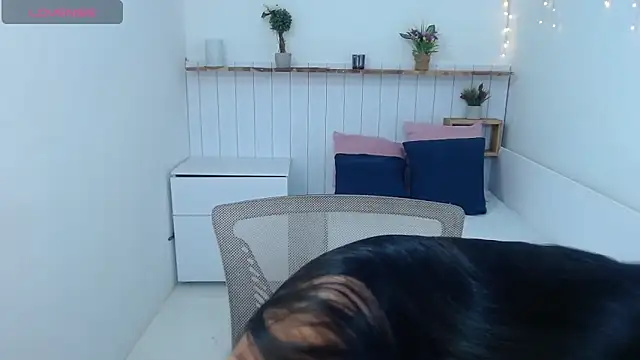 Snapshot of MariaVex chatting on November 20, 2025, 7:35 pm MariaVex online show from November 20, 2025, 7:35 pm