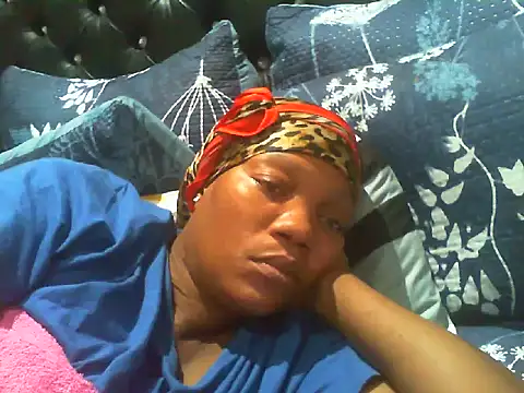 DustyLucy02 online show from March 16, 2026, 8:40 am