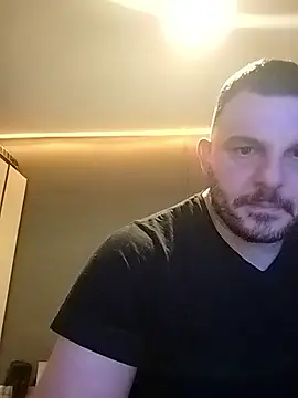 Snapshot of yourgentleman88 chatting on November 18, 2025, 8:24 pm yourgentleman88 online show from November 18, 2025, 8:24 pm