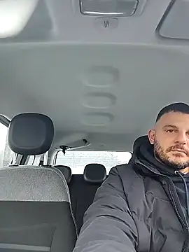 Snapshot of yourgentleman88 chatting on November 24, 2025, 9:42 am yourgentleman88 online show from November 24, 2025, 9:42 am