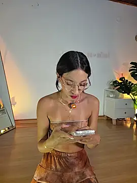Snapshot of selene_starkk chatting on June 28, 2026, 12:16 am selene starkk online show from June 28, 2026, 12:16 am