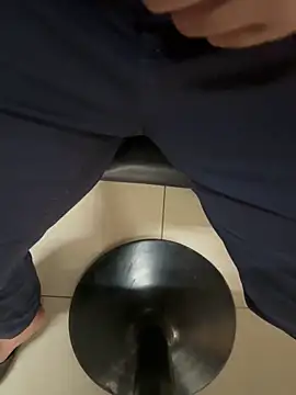 Snapshot of Cubuzinu chatting on December 22, 2025, 8:55 am Cubuzinu online show from December 22, 2025, 8:55 am