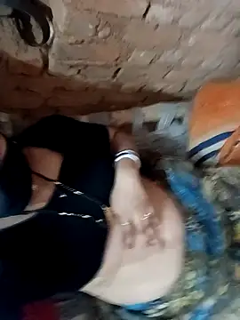 Karina jann online show from March 17, 2026, 8:39 am