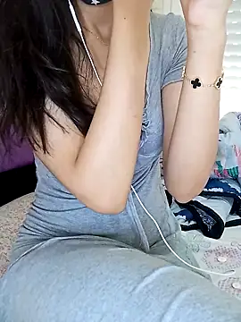 Faton x online show from March 15, 2026, 4:24 pm