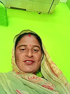 Quin love143 online show from November 11, 2025, 10:37 am