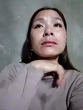 Lyla john online show from March 7, 2026, 12:46 pm