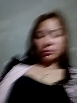 Lyla john online show from March 13, 2026, 8:48 pm