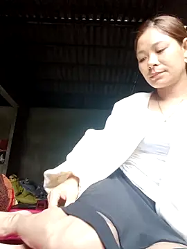 Lyla john online show from March 16, 2026, 2:17 am