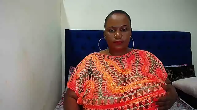 BMWWWXXX online show from February 14, 2026, 4:42 am