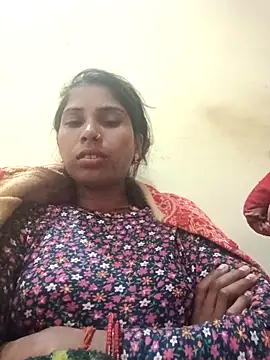 Veshali Love143 online show from November 27, 2025, 11:40 pm