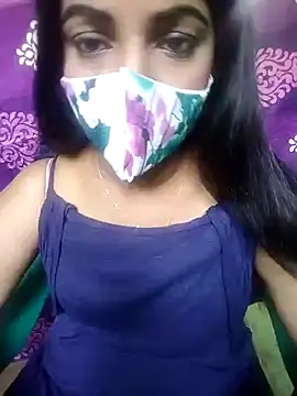 Snapshot of Honeya96 chatting on November 13, 2025, 4:11 am Honeya96 online show from November 13, 2025, 4:11 am