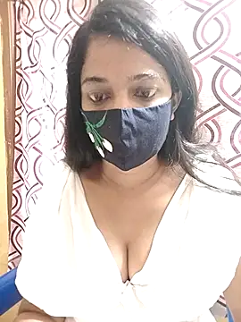 Snapshot of Honeya96 chatting on November 23, 2025, 4:56 am Honeya96 online show from November 23, 2025, 4:56 am