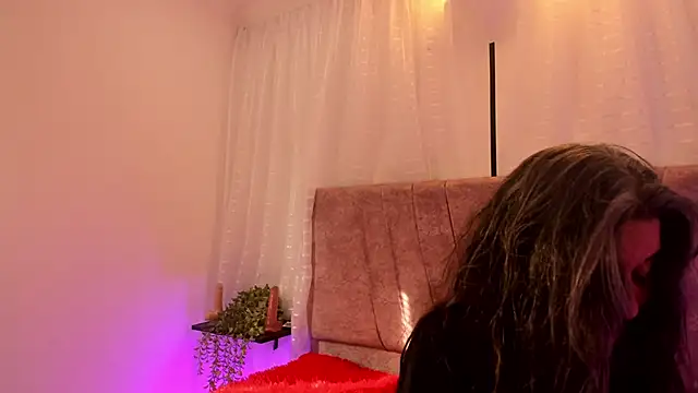 Snapshot of Victoriaa_Anderson chatting on June 12, 2026, 1:10 pm Victoriaa Anderson online show from June 12, 2026, 1:10 pm