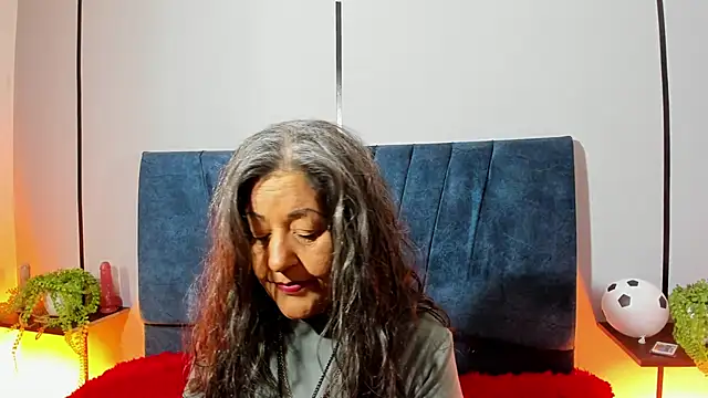 Snapshot of Victoriaa_Anderson chatting on June 13, 2026, 1:31 pm Victoriaa Anderson online show from June 13, 2026, 1:31 pm