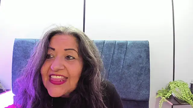 Victoriaa Anderson online show from June 30, 2026, 9:27 pm