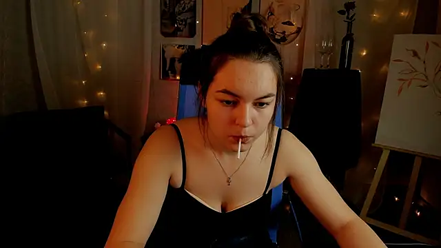 FrancescaCavaliere online show from November 28, 2025, 9:56 am