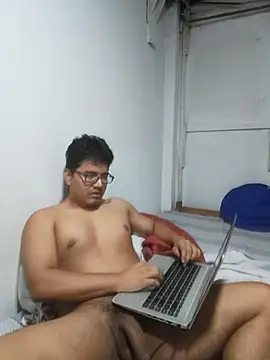 Snapshot of Zack1225 chatting on April 5, 2026, 4:53 am Zack1225 online show from April 5, 2026, 4:53 am