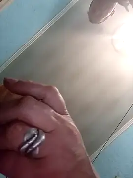 MilaTamila456 online show from November 30, 2025, 7:45 am