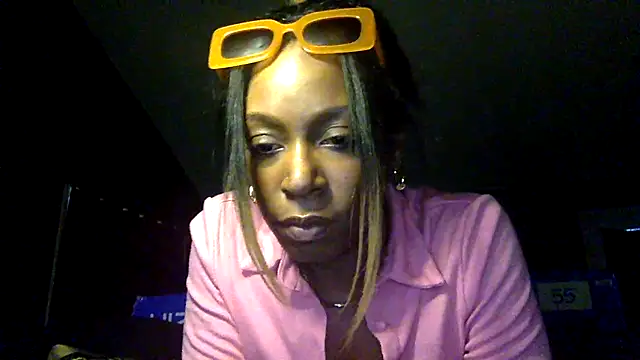 Snapshot of 0shunsquirts chatting on December 14, 2025, 12:43 pm 0shunsquirts online show from December 14, 2025, 12:43 pm