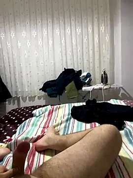 rapliis online show from December 15, 2025, 3:27 pm