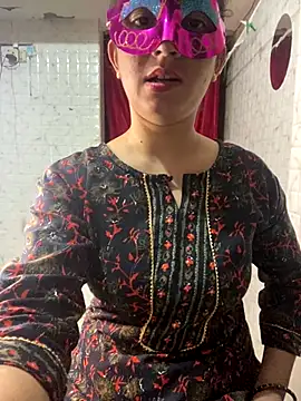 Red Queen 11 online show from November 23, 2025, 7:13 pm