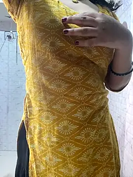 Red Queen 11 online show from December 2, 2025, 6:58 pm