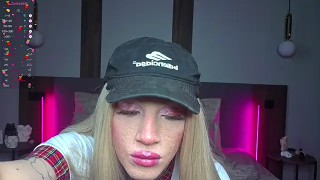 1lola4ka online show from February 11, 2026, 6:40 am