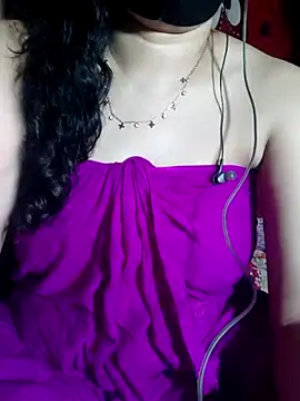 Snapshot of HotGirl23231 chatting on July 14, 2026, 8:47 pm HotGirl23231 online show from July 14, 2026, 8:47 pm