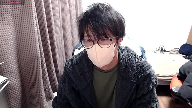 Snapshot of yuu-to-desu chatting on January 16, 2026, 8:18 am yuu-to-desu online show from January 16, 2026, 8:18 am