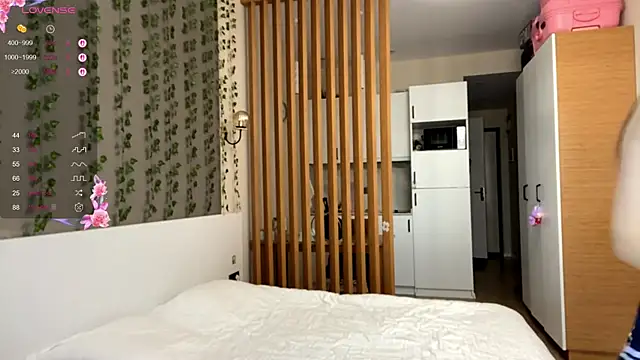 Snapshot of Princess_Darknow chatting on December 23, 2025, 8:12 am Princess Darknow online show from December 23, 2025, 8:12 am