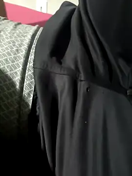 duooculto online show from November 10, 2025, 1:37 am