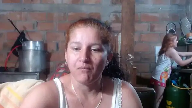 Snapshot of Sra_Angelina chatting on June 15, 2026, 8:05 am Sra Angelina online show from June 15, 2026, 8:05 am