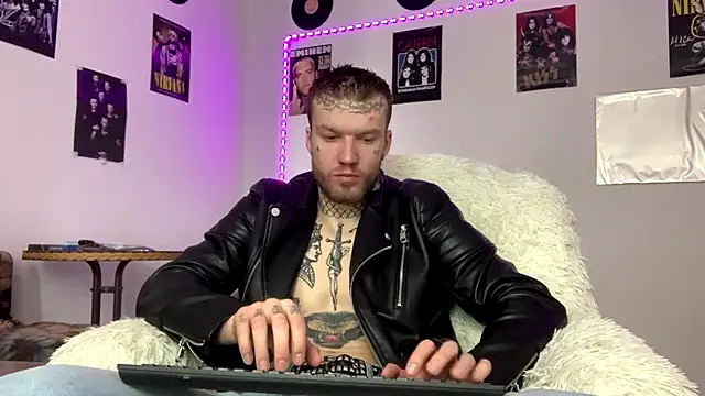 Huntall77 online show from March 7, 2026, 5:37 am