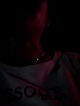 Feeling-hot online show from February 27, 2026, 1:11 pm