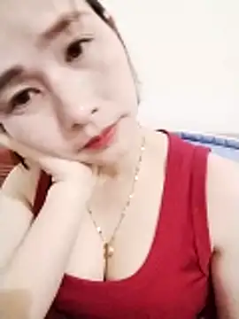 Swan-white123 online show from December 19, 2025, 2:46 pm