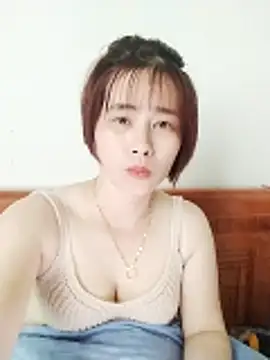 Swan-white123 online show from March 16, 2026, 7:45 am