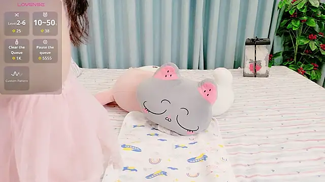 Snapshot of lunasexy_9x chatting on June 14, 2026, 3:25 pm lunasexy 9x online show from June 14, 2026, 3:25 pm