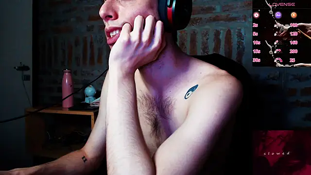 CaramelToy online show from March 8, 2026, 3:54 am