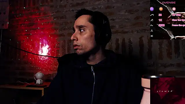 CaramelToy online show from March 12, 2026, 5:19 pm