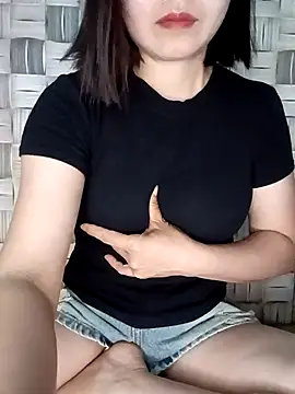 thuy-kieu online show from March 10, 2026, 9:20 pm