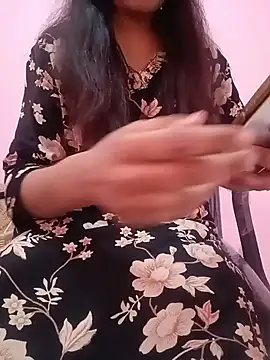 Iamyourdarling online show from December 19, 2025, 6:09 am